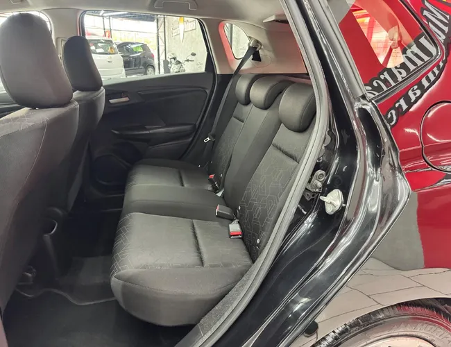 Imagem 13 – Fit 2015 1.5 Lx 16V Flex 4P Automático