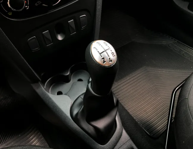 Imagem 12 – Sandero 2015 1.6 EXPRESSION 8V FLEX 4P MANUAL