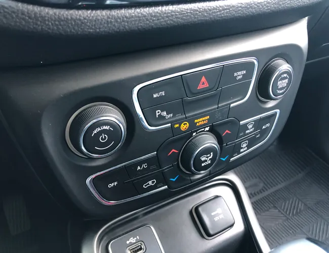 Imagem 12 – Compass 2020 2.0 16V Flex Sport Automático