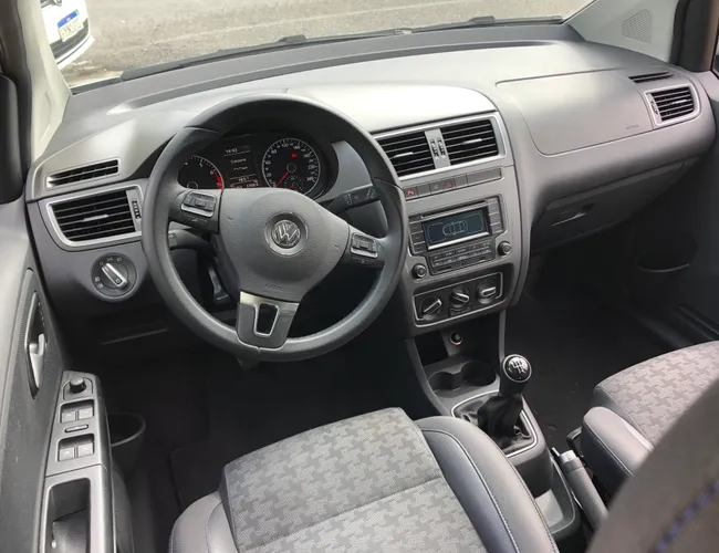 Imagem 9 – Fox 2015 1.6 Msi Comfortline 8V Flex 4P Manual