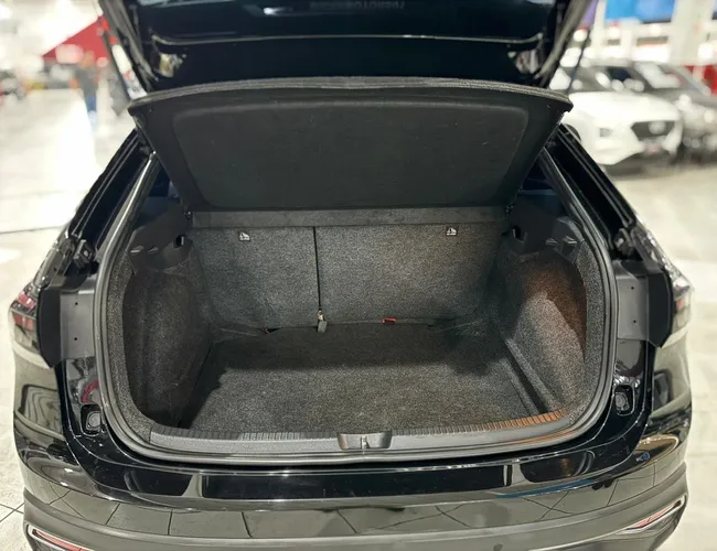 Imagem 17 – Nivus 2023 1.0 200 Tsi Total Flex Highline Automático