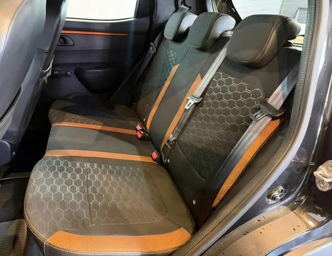 Imagem 10 – Kwid 2022 1.0 12V Sce Flex Outsider Manual
