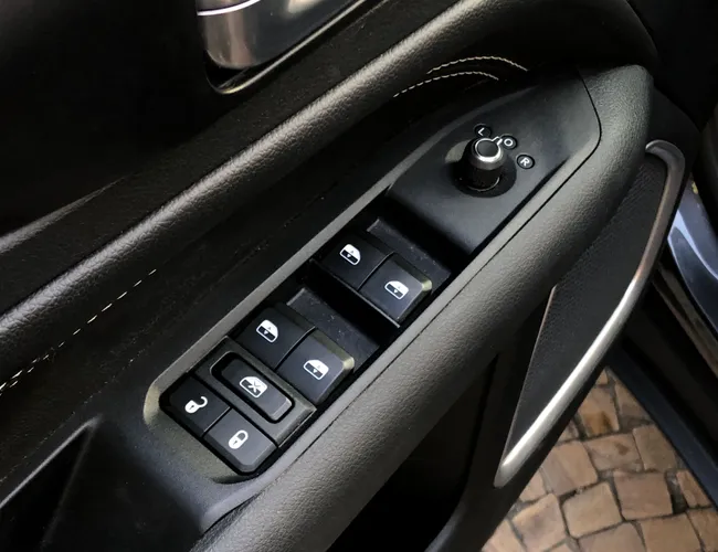 Imagem 8 – Compass 2025 1.3 T270 Turbo Flex Sport At6