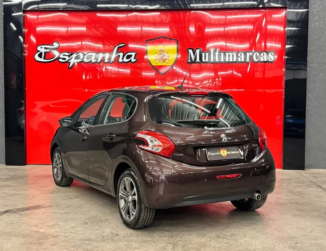 Imagem 15 – 208 2015 1.6 Griffe 16V Flex 4P Automático