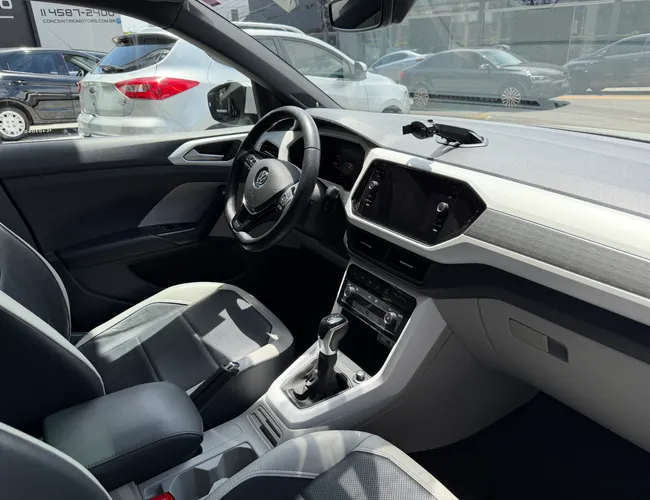Imagem 15 – T-Cross 2020 1.4 250 Tsi Total Flex Highline Automático