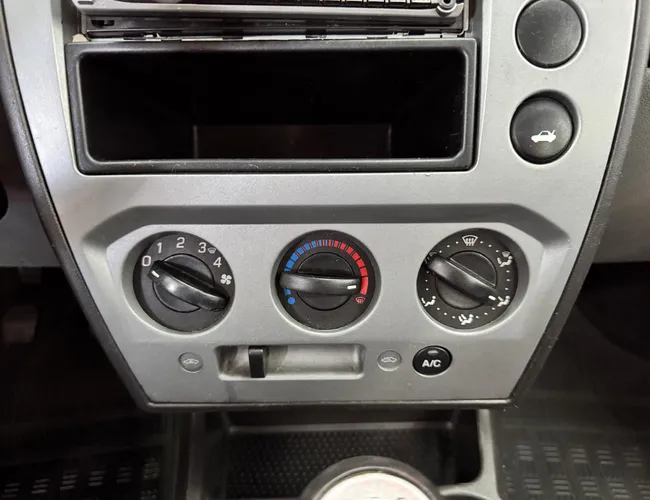 Imagem 7 – Fiesta 2009 1.6 Mpi Class Hatch 8V Flex 4P Manual