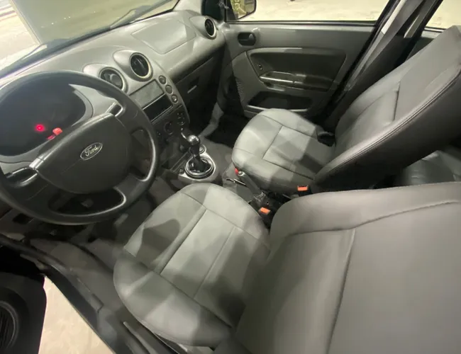 Imagem 11 – Fiesta 2006 1.6 Mpi First Sedan 8V Flex 4P Manual