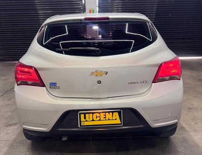 Imagem 6 – Onix 2017 1.4 Mpfi Activ 8V Flex 4P Automático