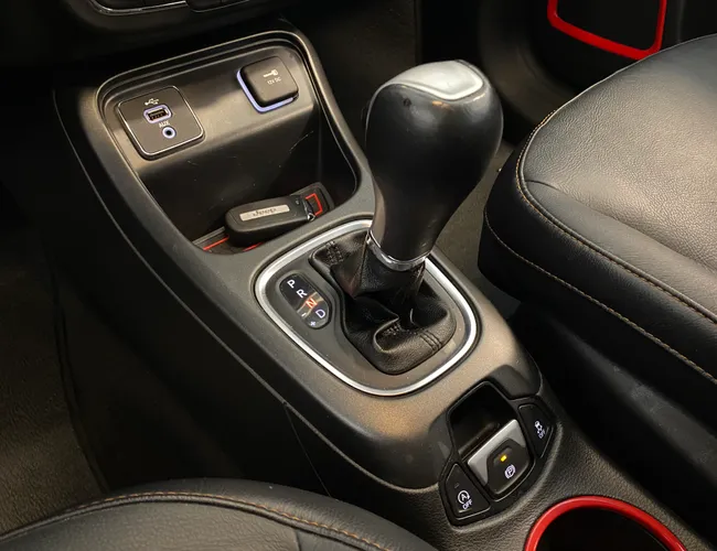 Imagem 11 – Compass 2018 2.0 16V Flex Longitude Automático