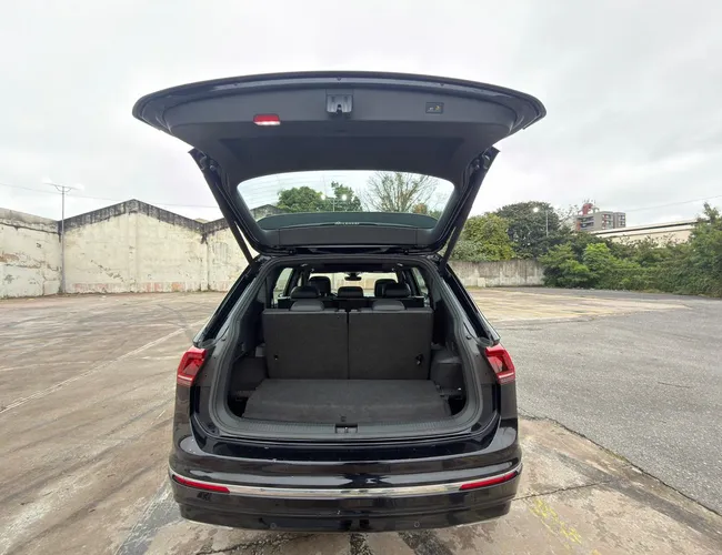 Imagem 8 – Tiguan 2018 2.0 350 Tsi Gasolina Allspace R-Line 4Motion Dsg