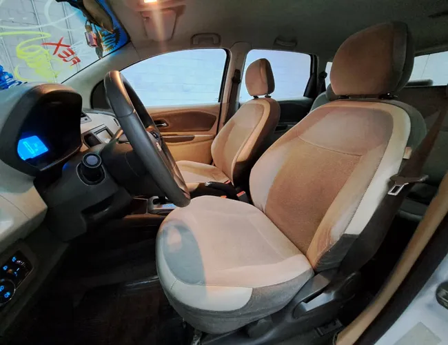 Imagem 6 – Spin 2014 1.8 Ltz 8V Flex 4P Automático