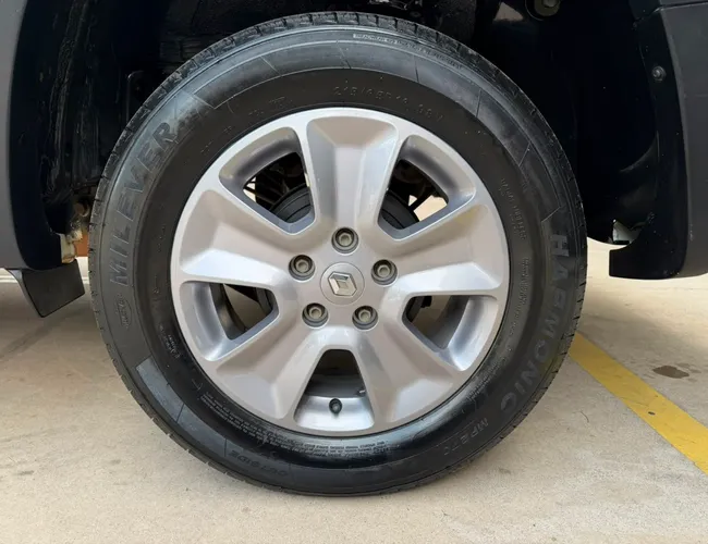 Imagem 9 – Duster Oroch 2017 2.0 16V Flex Dynamique 4P Automático
