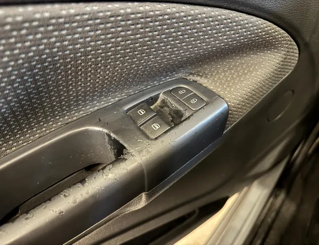 Imagem 10 – Gol 2012 1.0 Mi 8V Flex 4P Manual G.Iv