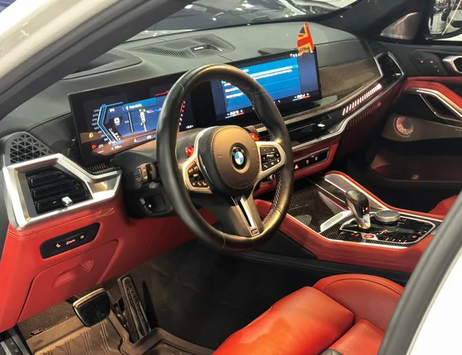 Imagem 10 – X6 2025 4.4 V8 Biturbo Gasolina M Competition Automático