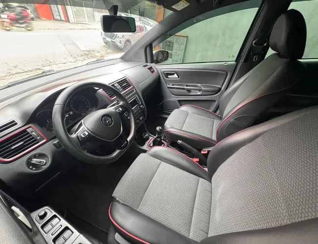 Imagem 12 – Fox 2016 1.6 Mi Rock In Rio 8V Flex 4P Manual