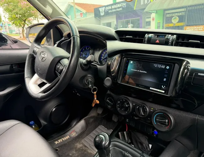 Imagem 6 – Hilux 2017 2.8 Std 4X4 Cd 16V Diesel 4P Manual