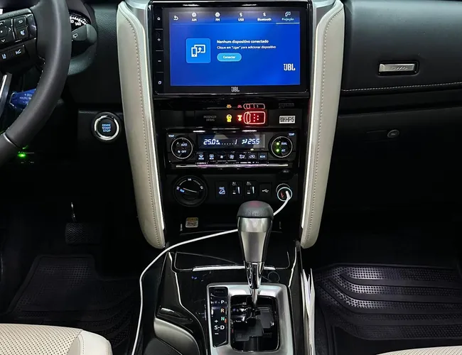 Imagem 16 – Hilux Sw4 2026 2.8 D-4D Turbo Diesel Diamond 7L 4X4 Automático