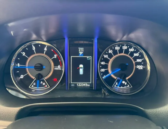 Imagem 10 – Hilux Sw4 2016 2.8 Srx 4X4 7 Lugares 16V Turbo Intercooler Diesel 4P Automático