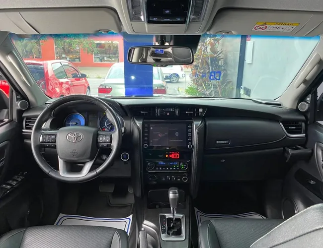 Imagem 12 – Hilux Sw4 2022 2.8 D-4D Turbo Diesel Srx 7L 4X4 Automático