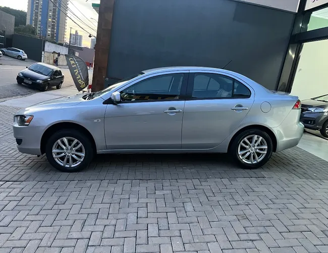 Imagem 5 – Lancer 2019 2.0 Hl 16V Gasolina 4P Automático