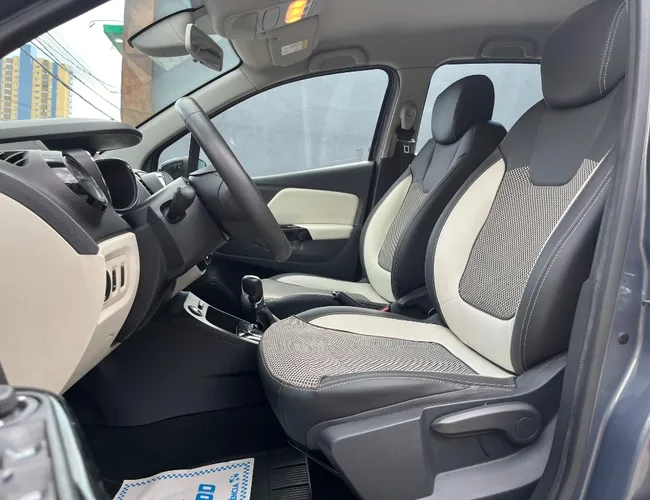 Imagem 10 – Captur 2018 1.6 16V Sce Flex Intense X-Tronic