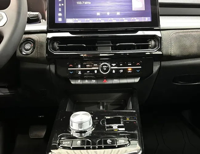 Imagem 15 – Rampage 2024 2.0 Hurricane 4 Turbo Gasolina R/T 4X4 Automático