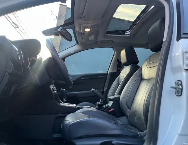 Imagem 11 – C4 Lounge 2017 1.6 Exclusive 16V Turbo Flex 4P Automático