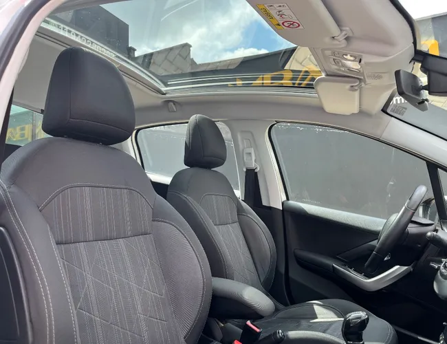 Imagem 12 – 208 2016 1.6 Griffe 16V Flex 4P Manual