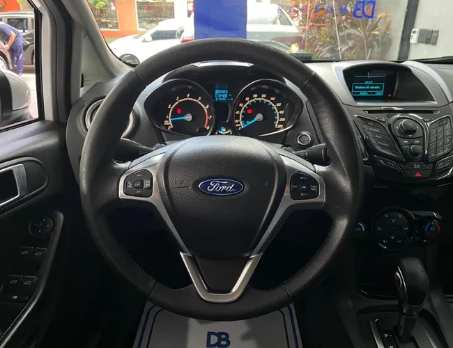 Imagem 14 – Fiesta 2016 1.6 Titanium Hatch 16V Flex 4P Powershift