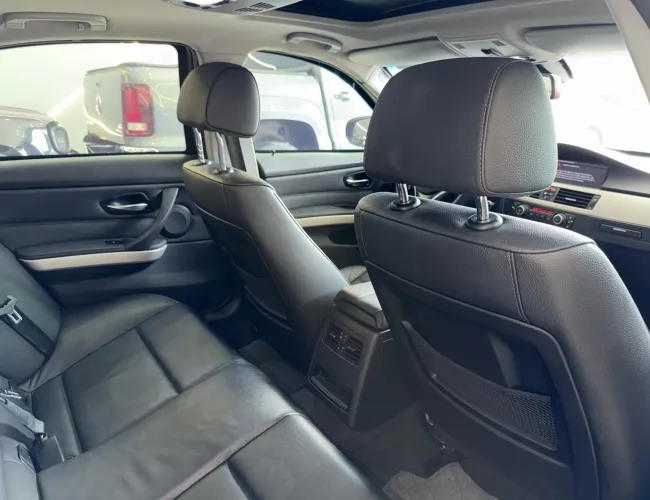 Imagem 10 – 325I 2011 2.5 Sedan 24V Gasolina 4P Automático