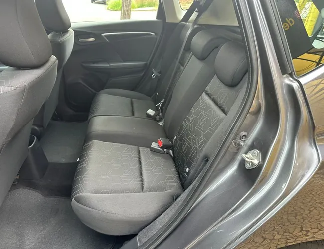 Imagem 9 – Fit 2017 1.5 Lx 16V Flex 4P Automático