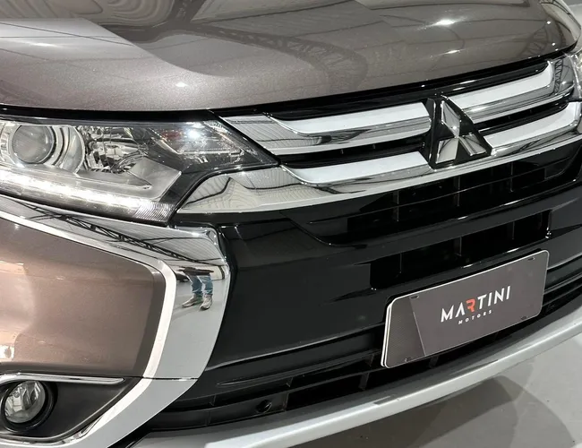 Imagem 8 – Outlander 2018 2.2 4X4 16V Diesel 4P Automático