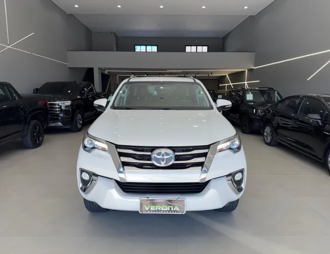 Imagem 5 – Hilux Sw4 2016 2.8 Srx 4X4 7 Lugares 16V Turbo Intercooler Diesel 4P Automático