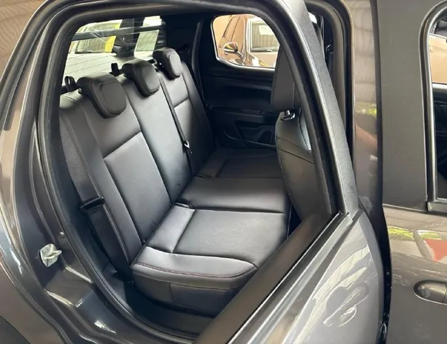 Imagem 12 – Strada 2025 1.0 Turbo 200 Flex Ultra Cd Cvt