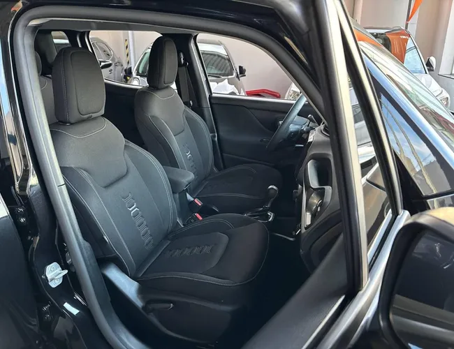 Imagem 13 – Renegade 2025 1.3 T270 Turbo Flex Sport Altitude At6