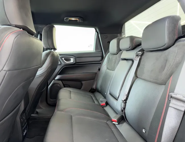 Imagem 14 – Rampage 2024 2.0 Hurricane 4 Turbo Gasolina R/T 4X4 Automático