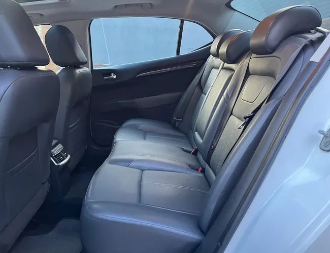 Imagem 10 – C4 Lounge 2017 1.6 Exclusive 16V Turbo Flex 4P Automático