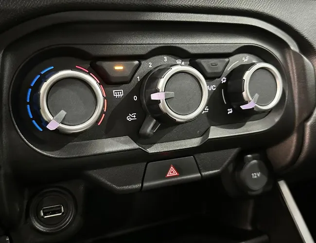 Imagem 13 – C3 Aircross 2025 1.0 Turbo 200 Flex Feel Pack 7L Cvt