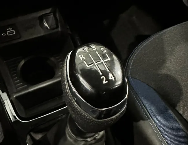 Imagem 15 – Kwid 2025 1.0 12V Sce Flex Intense Manual