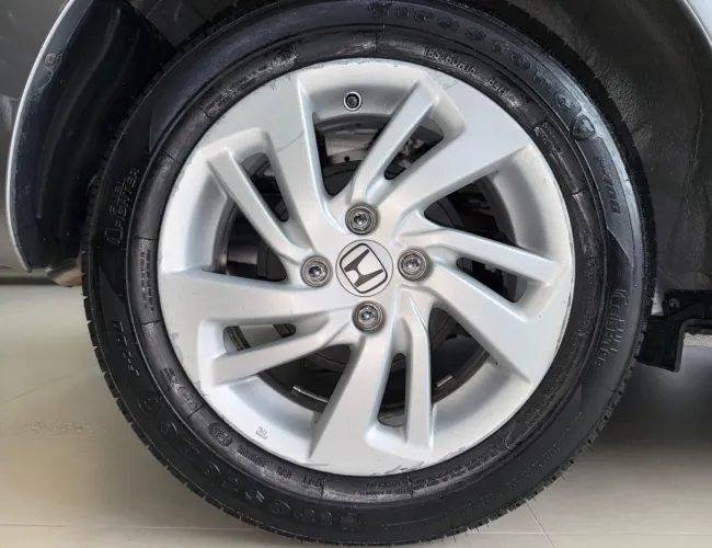 Imagem 19 – Fit 2015 1.5 Lx 16V Flex 4P Automático