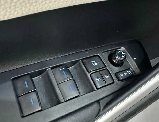 Imagem 18 – Corolla Cross 2024 2.0 Vvt-Ie Flex Xrx Direct Shift