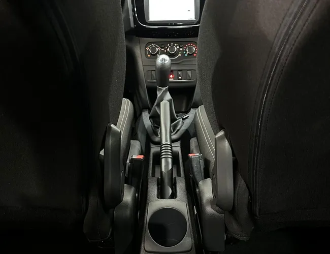 Imagem 14 – Logan 2025 1.0 12V Sce Flex Zen Manual