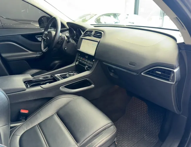 Imagem 11 – F-Pace 2020 2.0 16V Turbo Diesel Prestige Awd 4P Automático