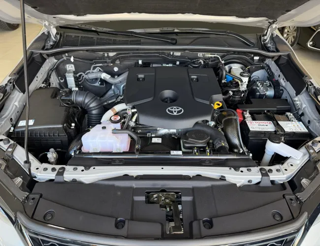 Imagem 20 – Hilux Sw4 2025 2.8 D-4D Turbo Diesel Srx Platinum 7L 4X4 Automático