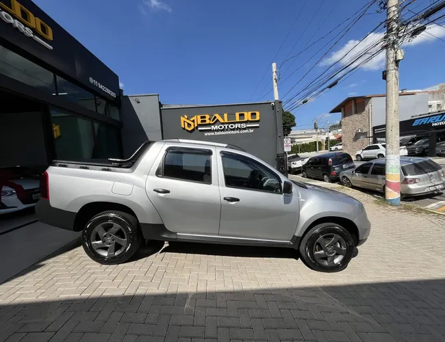 Imagem exterior do veículo Duster Oroch Express 1.6 Flex 16V Mec. 2018 Duster Oroch Express 1.6 Flex 16V Mec. 