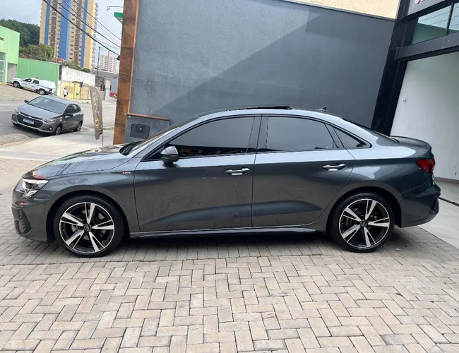 Imagem 5 – A3 2023 2.0 40 Tfsi Mhev Sedan Performance Black S-Tronic