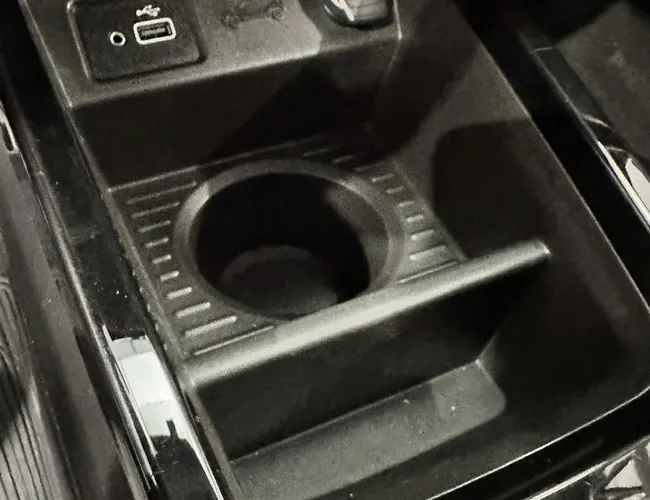 Imagem 16 – Kwid 2025 1.0 12V Sce Flex Intense Manual