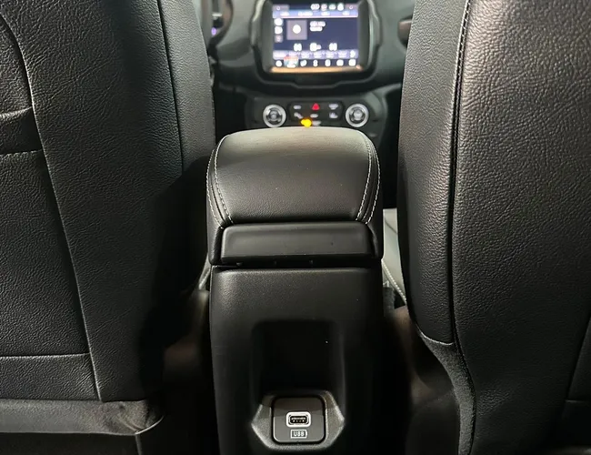 Imagem 14 – Renegade 2025 1.3 T270 Turbo Flex Longitude At6