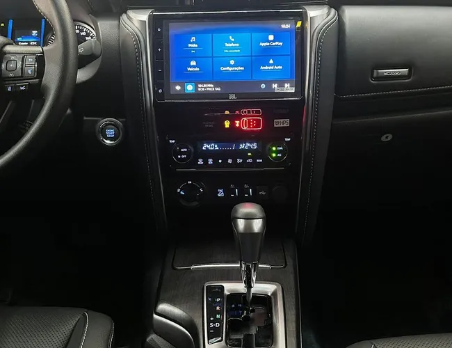 Imagem 16 – Hilux 2025 Hilux Sw4 Srx Plat. 4X4 2.8 Tb Die. Aut.