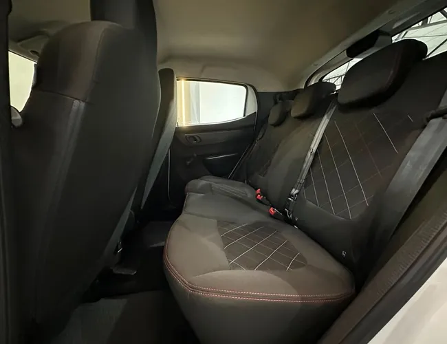 Imagem 10 – Kwid 2024 Kwid Zen 1.0 Flex 12V 5P Mec.